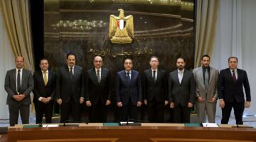 تأسيس شركتين لإنتاج ألياف الفيبربوليستر واللباد الصناعي عبر إعادة تدوير المخلفات البلاستيكية ومخلفات الأقمشة