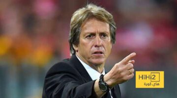 تجاهل اللاعبين لخيسوس.. هل فقد المدرب السيطرة في الهلال؟