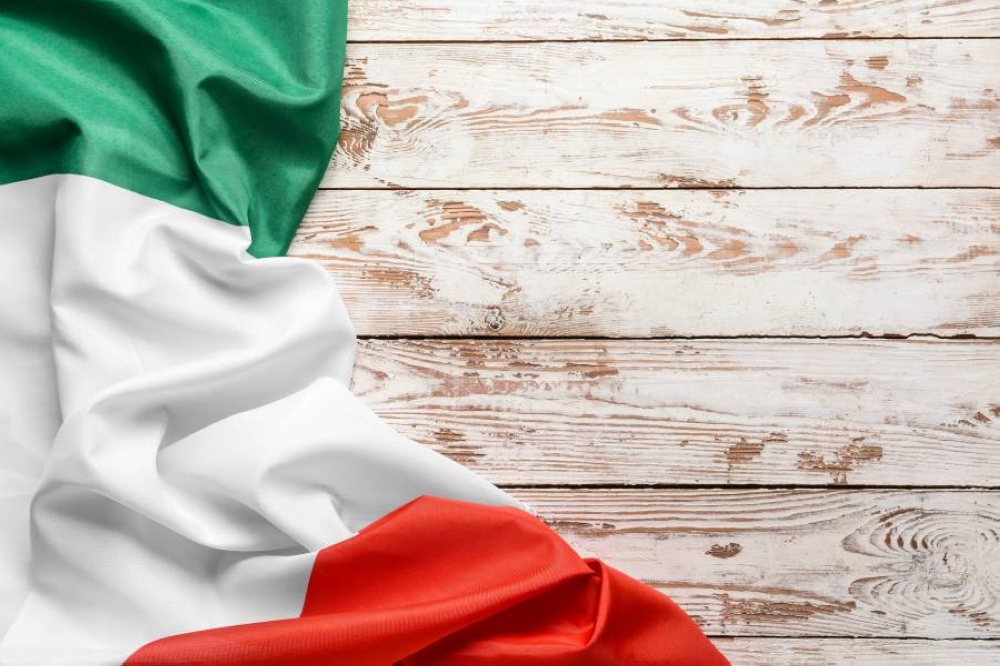 تراجع الفائض التجاري لإيطاليا في فبراير إلى 4.47 مليار يورو تراجع الفائض التجاري لإيطاليا في فبراير إلى 4.47 مليار يورو