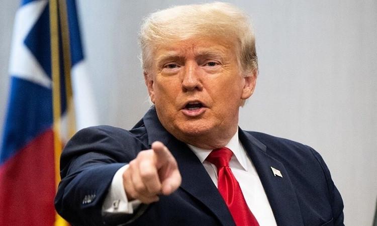 ترامب يعلن تعليقا جزئيا لمدة 90 يوما لبعض الرسوم الجمركية باستثناء الصين ترامب يعلن تعليقا جزئيا لمدة 90 يوما لبعض الرسوم الجمركية باستثناء الصين