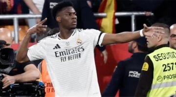 تشواميني بعد السقوط أمام برشلونة: يحتفلون بهزائمنا كما لو أننا لن نفوز مرة أخرى