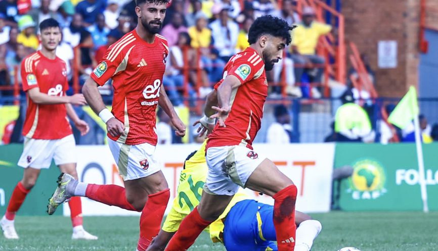 تعليق ناري من وائل جمعة على عدم احتساب ركلة جزاء للأهلي أمام صن داونز تعليق ناري من وائل جمعة على عدم احتساب ركلة جزاء للأهلي أمام صن داونز