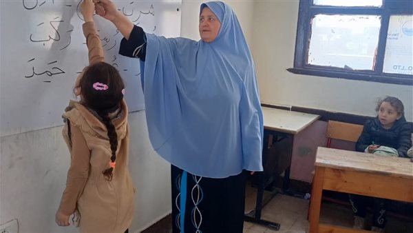 تعليم الفيوم يتابع تفعيل البرنامج العلاجي لتلاميذ المرحلة الابتدائية بإطسا تعليم الفيوم يتابع تفعيل البرنامج العلاجي لتلاميذ المرحلة الابتدائية بإطسا