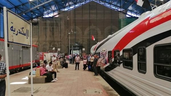 تفاصيل إطلاق قطار النزهة بين القاهرة والإسكندرية في شم النسيم .. التذكرة لاترد تفاصيل إطلاق قطار النزهة بين القاهرة والإسكندرية في شم النسيم .. التذكرة لاترد