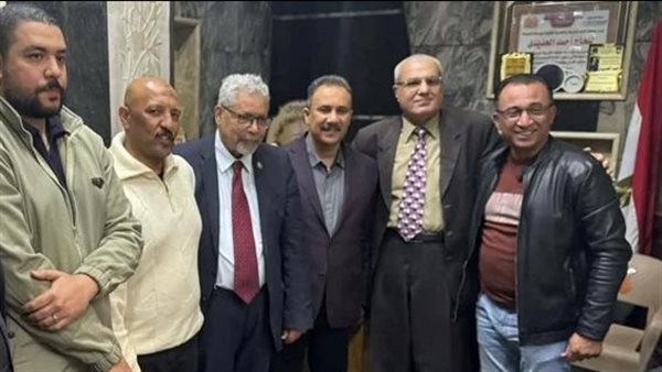 تفاصيل تصالح عضو مجلس النواب مع طبيب مستشفى المنزلة بعد تعديه عليه | بث مباشر تفاصيل تصالح عضو مجلس النواب مع طبيب مستشفى المنزلة بعد تعديه عليه | بث مباشر