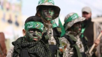 تقدم “مفاجئ” بمفاوضات وقف النار في غزة.. وهذه هي العقبة الوحيدة المتبقية وتمنع إعلان الاتفاق.. ماذا تريد إسرائيل؟ ولماذا ترفض “حماس”؟ وما هي بنود المبادرة المصرية الجديدة؟.. هذه آخر التطورات