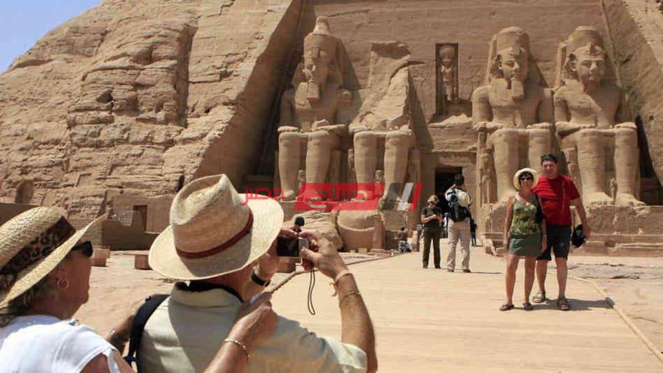 تقرير أمريكي: البنية التحتية والسياحة تدفعان قطاع التجزئة المصري للنمو تقرير أمريكي: البنية التحتية والسياحة تدفعان قطاع التجزئة المصري للنمو