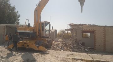 تنفيذ حملات إزالة لمخالفات بناء وتعديات بالساحل الشمالي