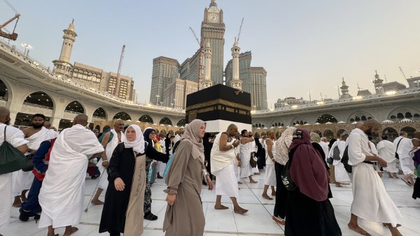 توجيه عاجل من السعودية| احذروا شركات الحج الوهمية.. وإجراءات جديدة لدخول المعتمرين توجيه عاجل من السعودية| احذروا شركات الحج الوهمية.. وإجراءات جديدة لدخول المعتمرين
