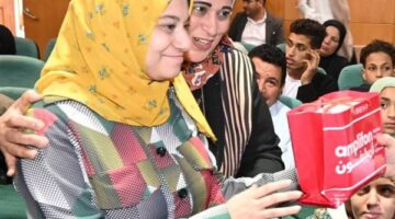 توزيع 50 سماعة طبية على 31 طفل من الصم وضعاف السمع بالبحيرة