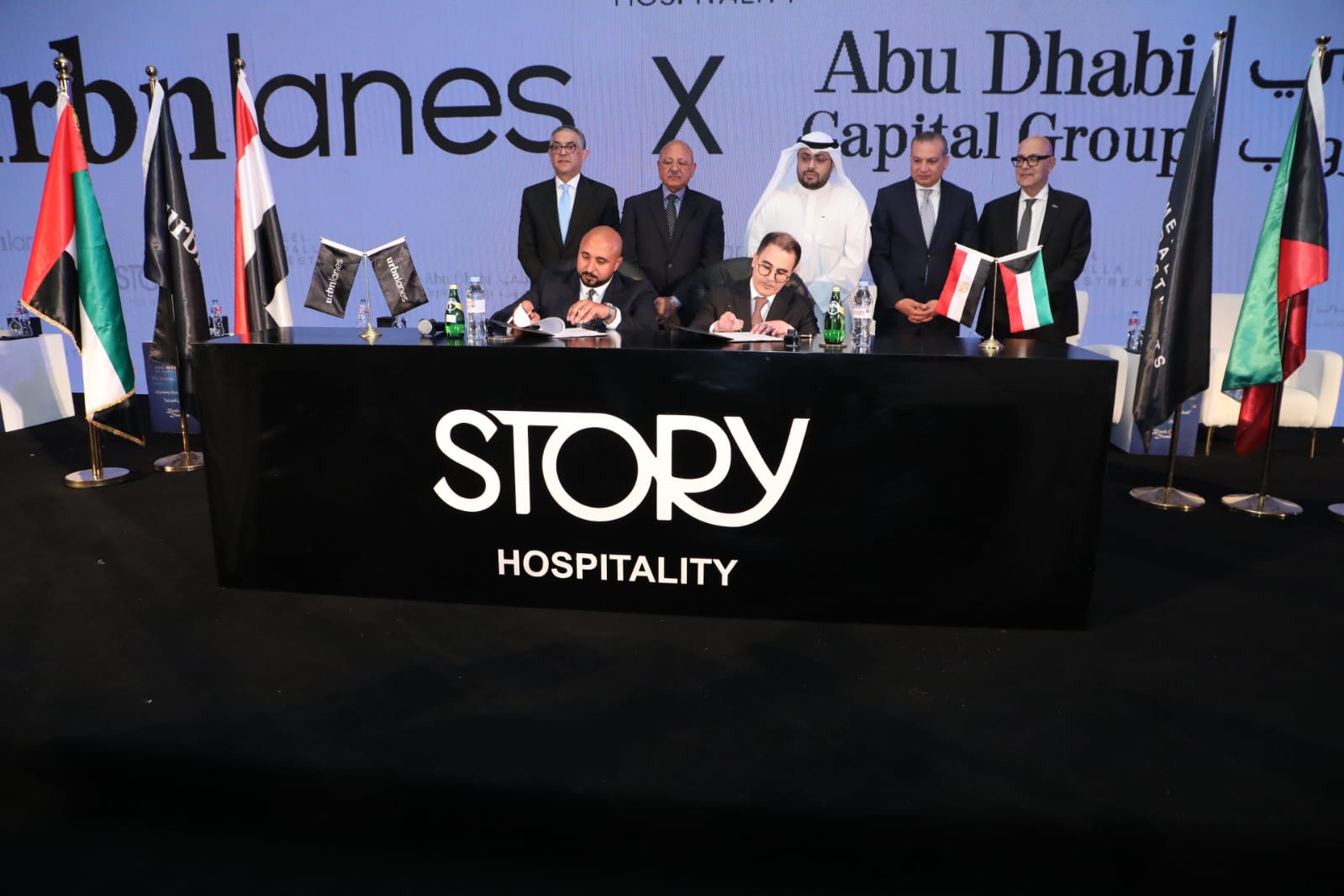 توقيع اتفاقية بين شركتي Urbnlanes وSTORY Hospitality توقيع اتفاقية بين شركتي Urbnlanes وSTORY Hospitality