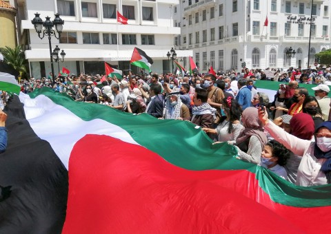 تونس.. وقفة تضامنية مع غزة وتأبين للطالب فارس خالد تونس.. وقفة تضامنية مع غزة وتأبين للطالب فارس خالد