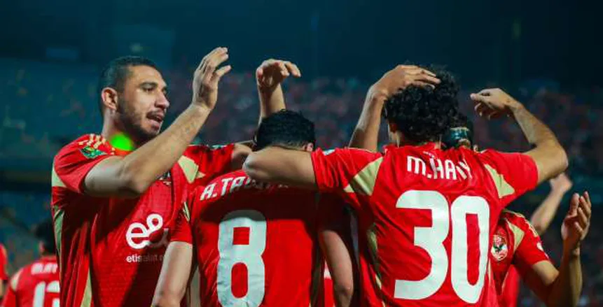 ثلاثي جديد ينضم إلى الأهلي خلال أيام.. «برنامج خاص» قبل كأس العالم ثلاثي جديد ينضم إلى الأهلي خلال أيام.. «برنامج خاص» قبل كأس العالم