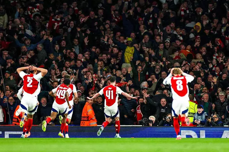 ثلاثية ساحرة في ملعب الإمارات.. أرسنال يسحق ريال مدريد بدوري أبطال أوروبا ثلاثية ساحرة في ملعب الإمارات.. أرسنال يسحق ريال مدريد بدوري أبطال أوروبا