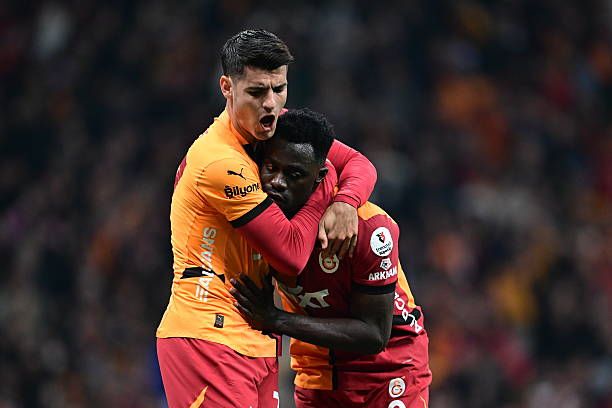 جالطة سراي ينتصر ويعزز صدارته للدوري التركي جالطة سراي ينتصر ويعزز صدارته للدوري التركي