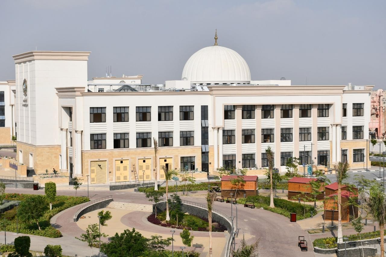 4.4 مليار جنيه و29 فدانًا.. جامعة الإسماعيلية الجديدة الأهلية تنطلق العام الدراسي المقبل 4.4 مليار جنيه و29 فدانًا.. جامعة الإسماعيلية الجديدة الأهلية تنطلق العام الدراسي المقبل