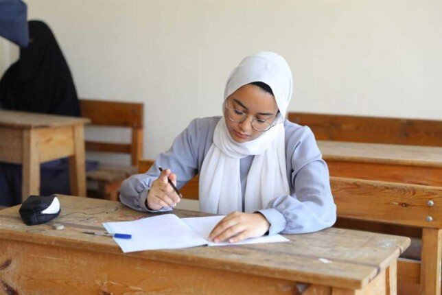 جدول امتحانات الثانوية الأزهرية 2025 للشعبتين الأدبية والعلمية جدول امتحانات الثانوية الأزهرية 2025 للشعبتين الأدبية والعلمية