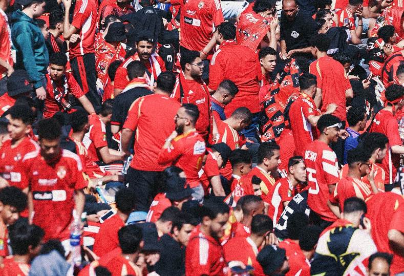 جماهير الأهلي تشعل أجواء مباراة صن داونز في ستاد القاهرة “فيديو” جماهير الأهلي تشعل أجواء مباراة صن داونز في ستاد القاهرة “فيديو”