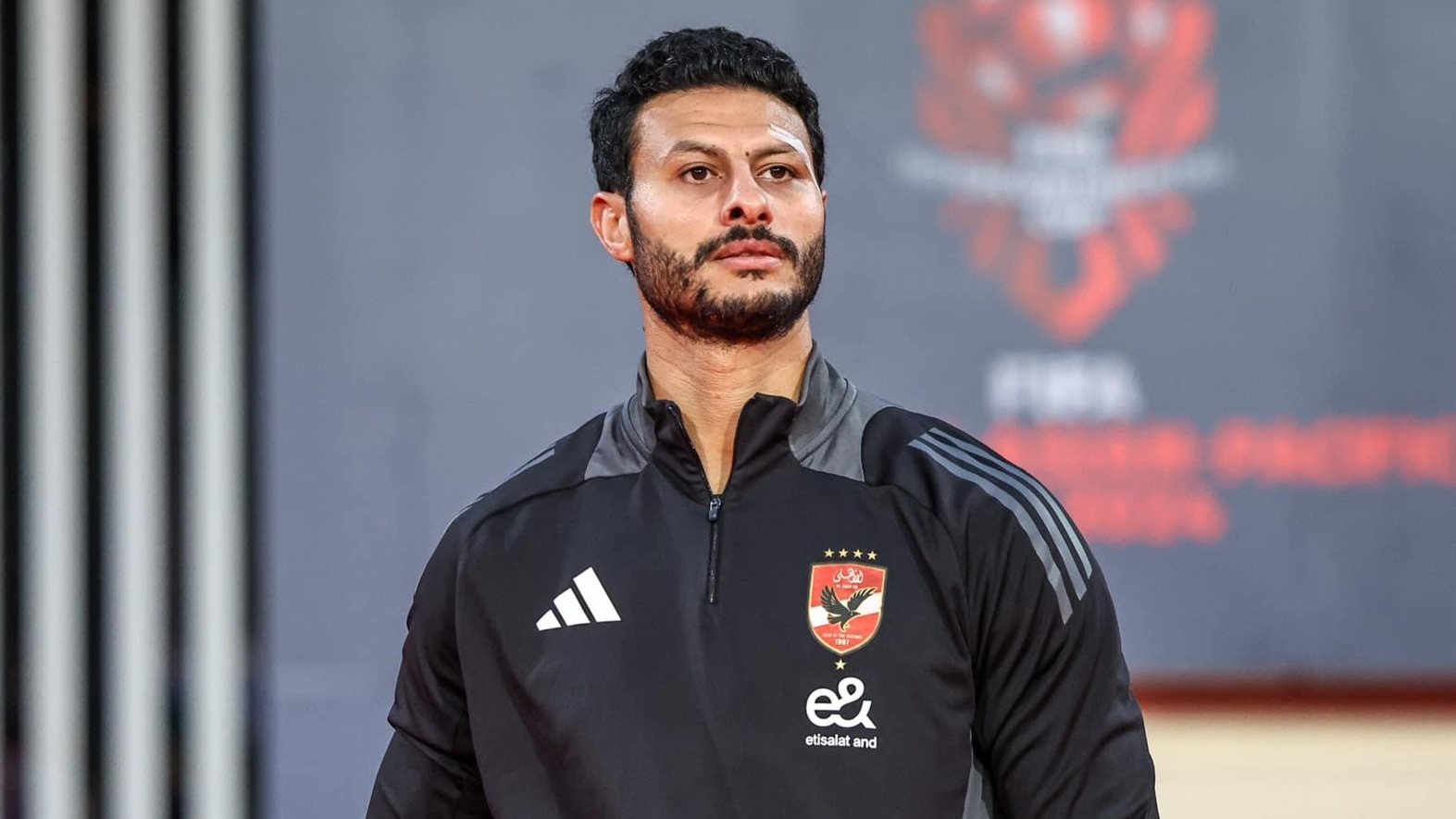 جمهوره ده حماه.. محمد الشناوي يتغنى بجمهور الأهلي جمهوره ده حماه.. محمد الشناوي يتغنى بجمهور الأهلي