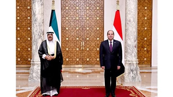 جولة خليجية مهمة للرئيس.. هدوء مفاجئ للذهب.. واستثمارات سعودية ضخمة فى مصر جولة خليجية مهمة للرئيس.. هدوء مفاجئ للذهب.. واستثمارات سعودية ضخمة فى مصر