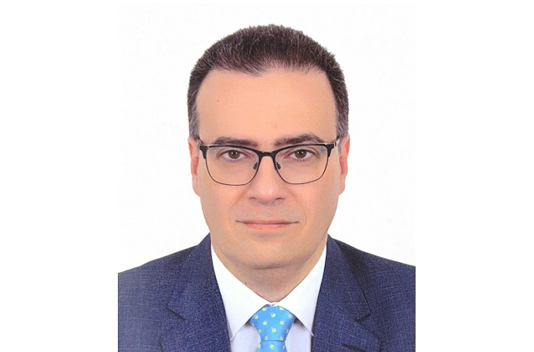 حاتم نبيل قائما بعمل رئيس الجهاز المركزي للتنظيم والإدارة لمدة عام