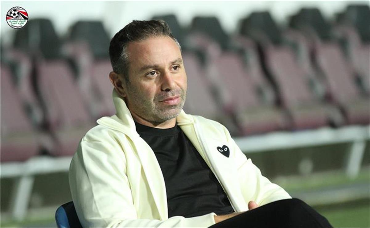 حازم إمام: الزمالك فخور بأنه “شرب الونش”.. ولماذا لم يفعل زيزو مثل محمد صلاح؟ حازم إمام: الزمالك فخور بأنه “شرب الونش”.. ولماذا لم يفعل زيزو مثل محمد صلاح؟