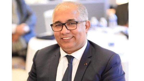 “حق الكدّ والسعاية” يفوز بجائزة الشيخ زايد للكتاب “حق الكدّ والسعاية” يفوز بجائزة الشيخ زايد للكتاب