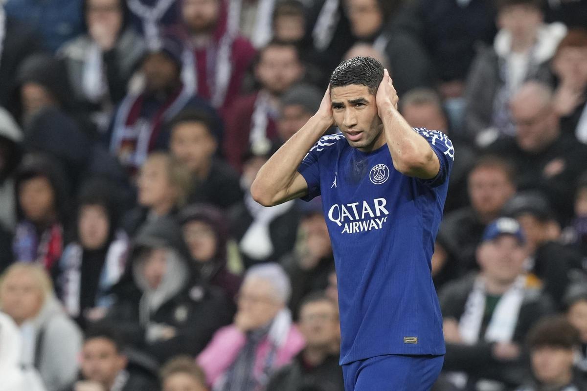حكيمي: ما حدث أمام أستون فيلا غير مقبول.. ولا نهتم بمواجهة ريال مدريد أو آرسنال حكيمي: ما حدث أمام أستون فيلا غير مقبول.. ولا نهتم بمواجهة ريال مدريد أو آرسنال