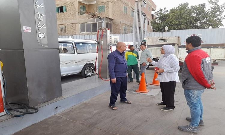 حملات مكثفة لمتابعة التزام السائقين ومحطات الوقود بالأسعار الجديدة حملات مكثفة لمتابعة التزام السائقين ومحطات الوقود بالأسعار الجديدة