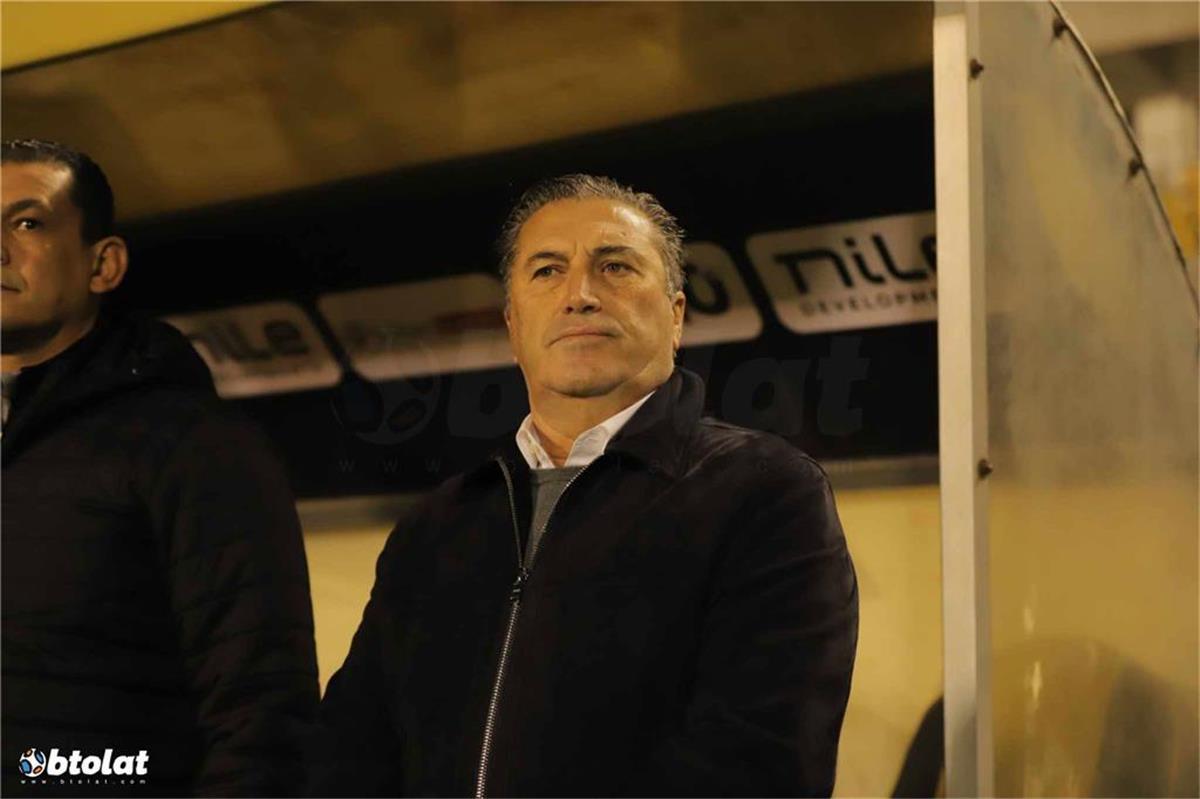 خاص | الزمالك يحسم مصير جوزيه بيسيرو بعد الخروج من الكونفدرالية خاص | الزمالك يحسم مصير جوزيه بيسيرو بعد الخروج من الكونفدرالية