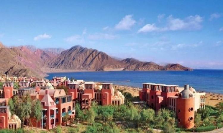 خبراء تنمية:سيناء من حروب طرد المحتل والإرهاب لحروب التعمير خبراء تنمية:سيناء من حروب طرد المحتل والإرهاب لحروب التعمير