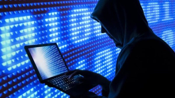 خبير أمن معلومات: أدوات حديثة تتلاعب بالصور والفيديوهات مما يصعب تمييزها خبير أمن معلومات: أدوات حديثة تتلاعب بالصور والفيديوهات مما يصعب تمييزها
