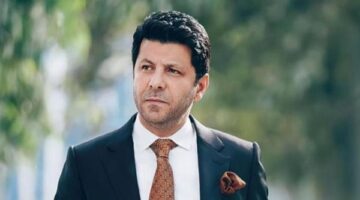 «خدني من القهاوي».. كيف كان وحيد حامد «صاحب الفضل» في مسيرة إياد نصار؟