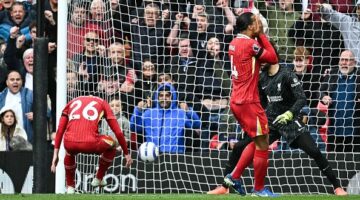 خطأ جديد يورط ليفربول على يد روبرتسون