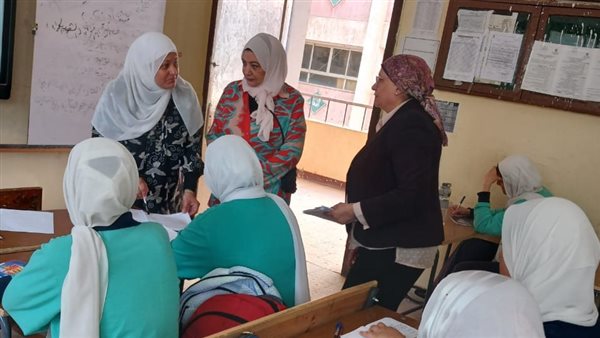 خلال جولة مفاجئة بالمدارس.. مدير تعليم القاهرة تشدد على رصد الغياب خلال جولة مفاجئة بالمدارس.. مدير تعليم القاهرة تشدد على رصد الغياب