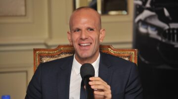 “د. جريش” تعتزم ضخ 500 مليون جنيه لتدشين مجمع صناعى للزجاج