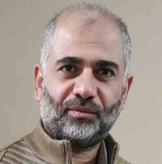 د. مصطفى يوسف اللداوي: لا تعتبوا على أهل غزة ولا تغضبوا منهم د. مصطفى يوسف اللداوي: لا تعتبوا على أهل غزة ولا تغضبوا منهم