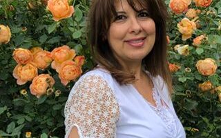 د. نهلة غسّان طربيه: شذور شعريّة ونثريّة: “أقراصُ العيد”