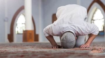 داعية: حالة واحدة يحصل فيها المسلم على نصف الأجر في صلاة السُنة