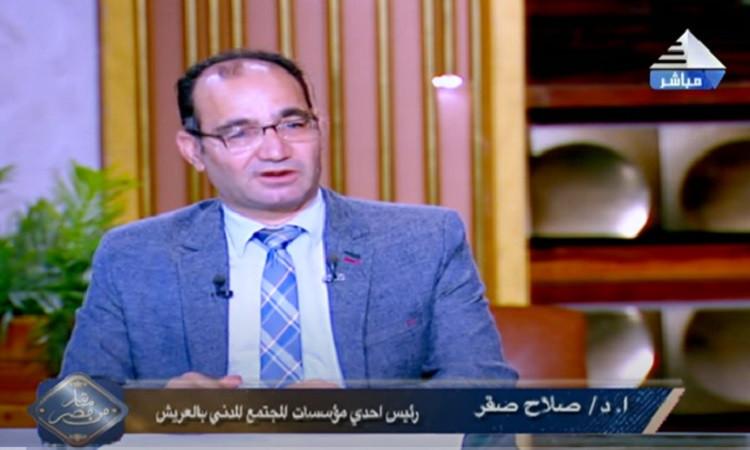 د.صقر: زيارة السيسي وماكرون للعريش رسالة قوية تدل على أمن مصر د.صقر: زيارة السيسي وماكرون للعريش رسالة قوية تدل على أمن مصر