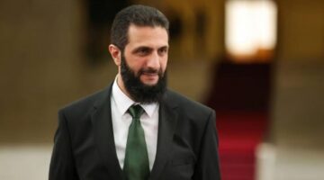 دعوى ضد الشرع وعدد من وزرائه أمام القضاء الفرنسي بتهمة التطهير العرقي والإبادة الجماعية بحق “العلويين” في سوريا