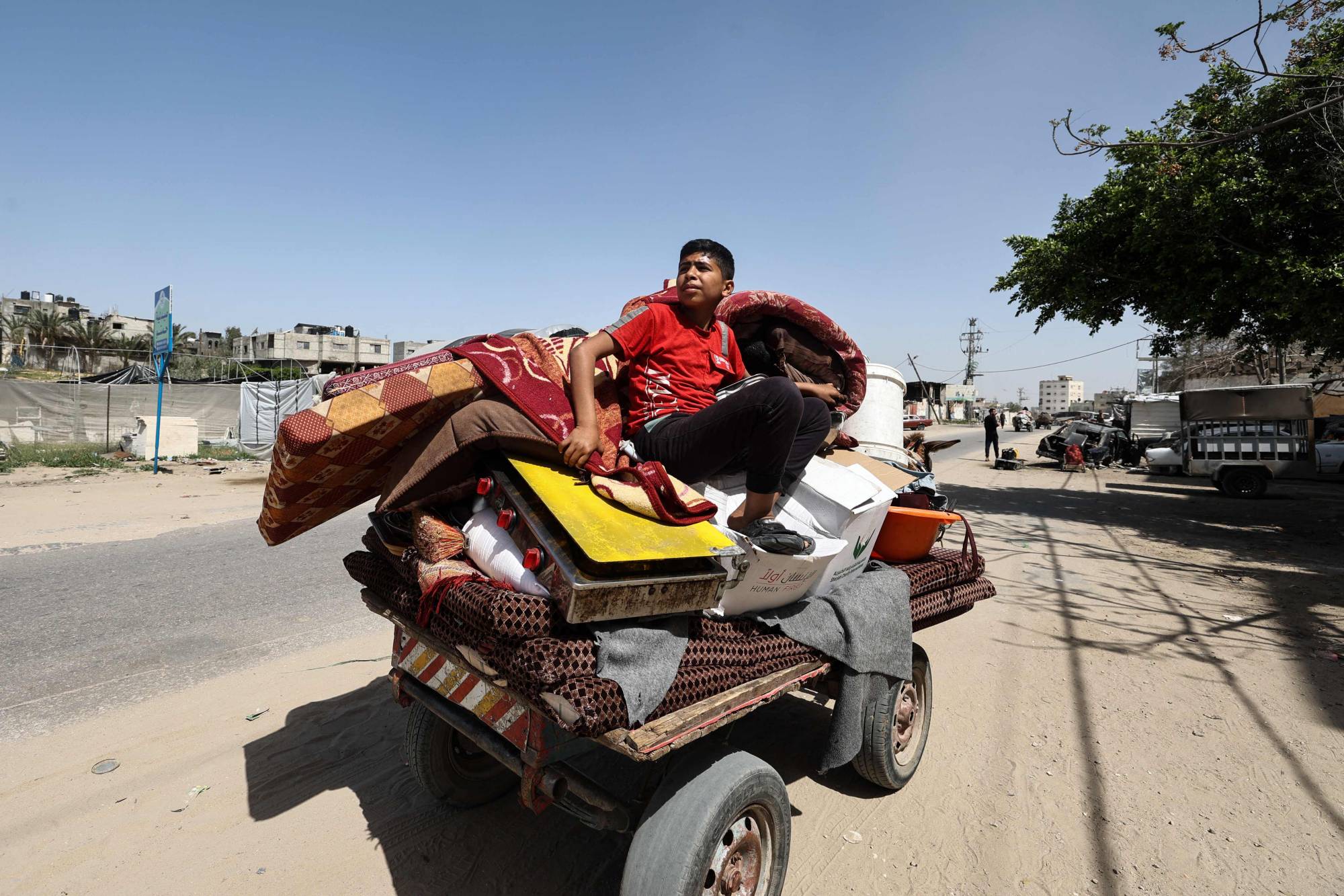 توطين فلسطينيين بالسودان.. حكومة الخرطوم تكشف حقيقة الصفقة المزعومة مع واشنطن توطين فلسطينيين بالسودان.. حكومة الخرطوم تكشف حقيقة الصفقة المزعومة مع واشنطن