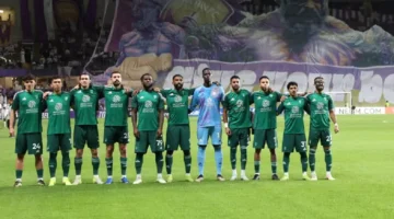 الأهلي يستعيد لاعبه المميز في لقاء الرياض في نهاية الدوري السعودي