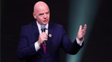 رئيس الاتحاد الألماني السابق يهاجم إنفانتينو: عليه التصرف كمدير سيرك
