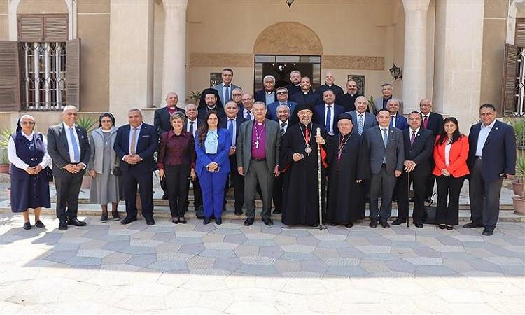 رئيس الطائفة الإنجيلية يهنئ بطريرك الأقباط الكاثوليك بعيد القيامة المجيد رئيس الطائفة الإنجيلية يهنئ بطريرك الأقباط الكاثوليك بعيد القيامة المجيد