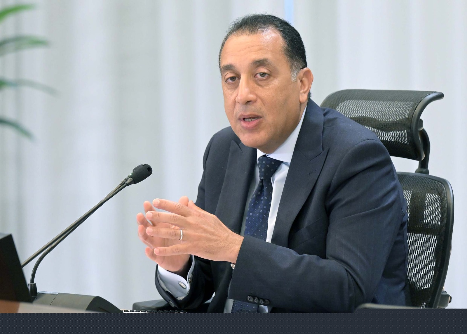 رئيس الوزراء: اجتماع للجان ضبط الأسعار وتوحيد رسوم المستثمرين الأسبوع المقبل رئيس الوزراء: اجتماع للجان ضبط الأسعار وتوحيد رسوم المستثمرين الأسبوع المقبل