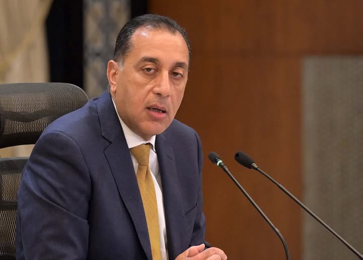 رئيس الوزراء يحدد أيام إجازات الاحتفال بأعياد “شم النسيم” و”تحرير سيناء” و”العمال” رئيس الوزراء يحدد أيام إجازات الاحتفال بأعياد “شم النسيم” و”تحرير سيناء” و”العمال”