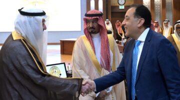 رئيس الوزراء يستقبل وفدًا من رجال الأعمال السعوديين لبحث فرص التعاون المشتركة