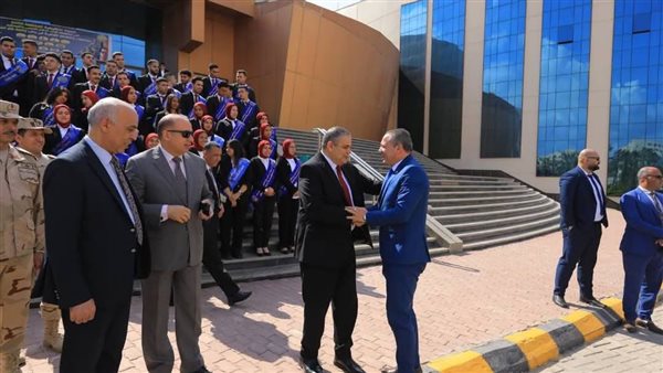 رئيس جامعة كفر الشيخ يشهد الندوة التثقيفية الثالثة للقوات المسلحة رئيس جامعة كفر الشيخ يشهد الندوة التثقيفية الثالثة للقوات المسلحة