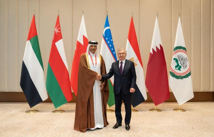 رئيس جمهورية أوزبكستان يستقبل رئيس مجلس الشورى